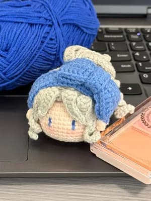 Reporter Alice Doll (Hair & Accessories)