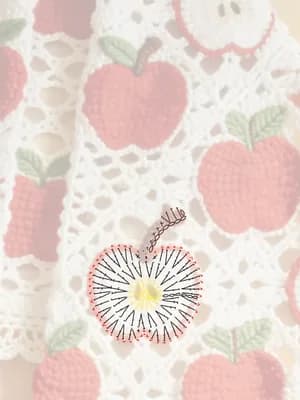 Apple Motif Shawl — view 2