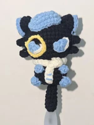 Awoo Character Amigurumi (with outfit)
