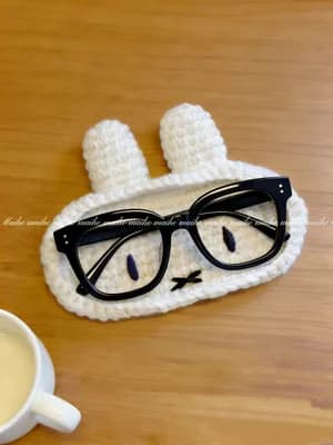 Bunny Glasses Tray — view 2