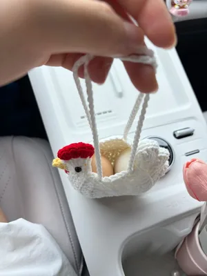 Chick Egg Earbud Holder — view 3