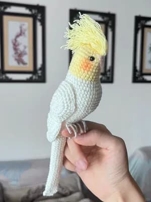 Cockatiel Parrot — free crochet pattern