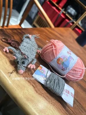 Dried Mouse Snack Charm — view 3