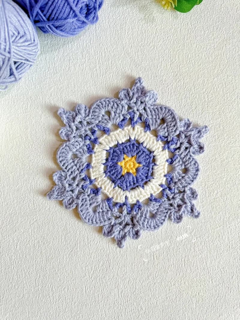 Granny Square Motif No. 375 — finished crochet project photo