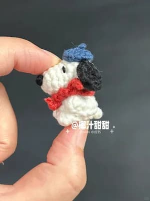 Gummy Snoopy — view 2