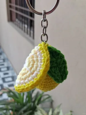 Lemon Keychain with Slice & Leaf — free crochet pattern