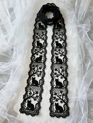 Little-Cat Scarf — free crochet pattern