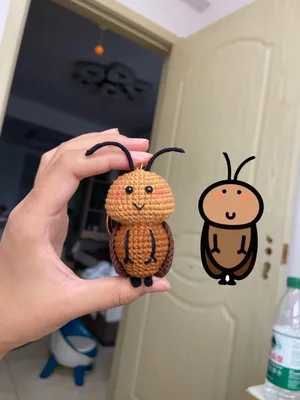 Little Cockroach — free crochet pattern