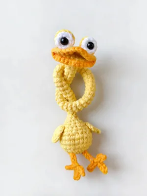 Long-Neck Yellow Duck — view 3