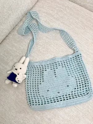 Miffy Bunny Filet Bag — free crochet pattern