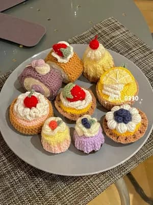 Mini Cake and Tart Charms — view 2
