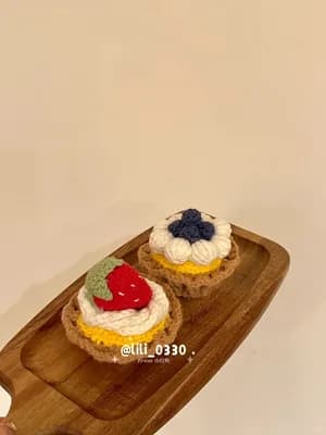 Mini Cake and Tart Charms — view 4