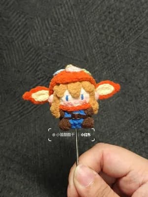 Piglet Link (Zelda) Charm — free crochet pattern