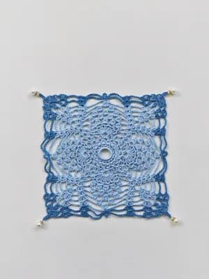 Pineapple Lace Square Motif (~20cm) — view 2