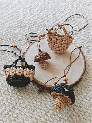 Raffia Mushroom Charm — free crochet pattern