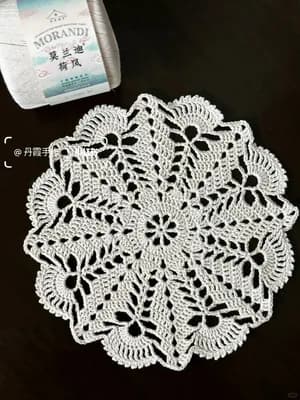 Round Lace Coaster — view 4