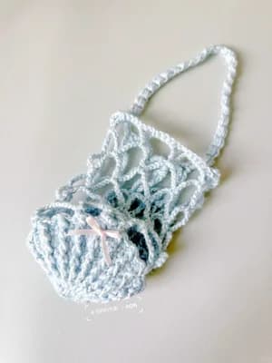 Seashell Cup Cozy — view 3