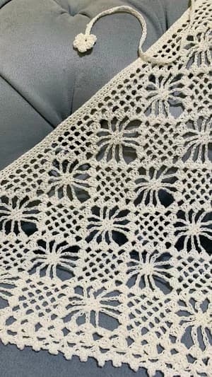 Strawberry Triangle Shawl — view 3