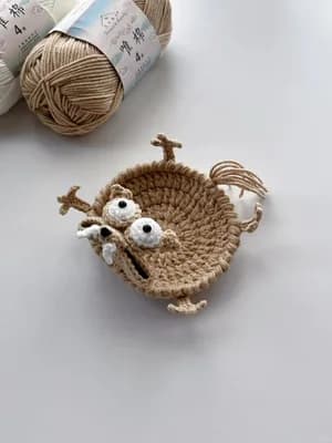 Unlucky Chipmunk Coaster — free crochet pattern