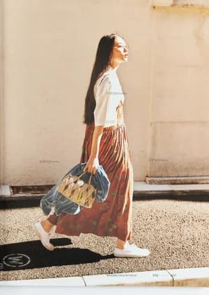 Woven Raffia Handbag (Hinata Akiko) — view 3
