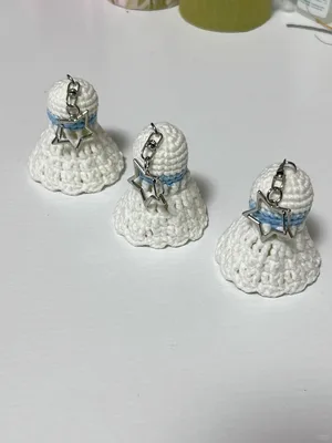 Badminton Shuttlecock Charm — view 3