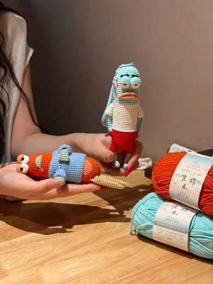 Bikini Bottom Fish Pair (Cool & Lazy Fish) — view 2