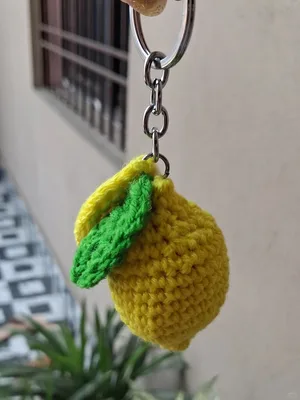 Lemon Keychain with Slice & Leaf — view 2
