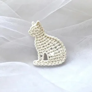 Quiet Cat Appliqué — free crochet pattern