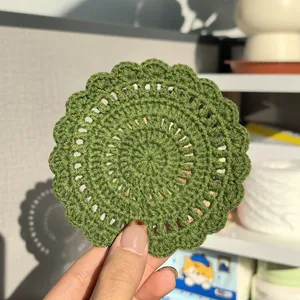 Round Scalloped Coaster — free crochet pattern